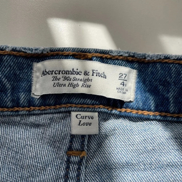 Abercrombie & Fitch 90s Ultra High Rise Straight Curve Love Denim Jeans Size 27 - Picture 6 of 7